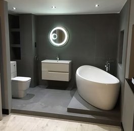 Luxury bathroom renovation by London Tradesmen