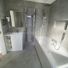 Full bathroom refurbishment by London Tradesmen